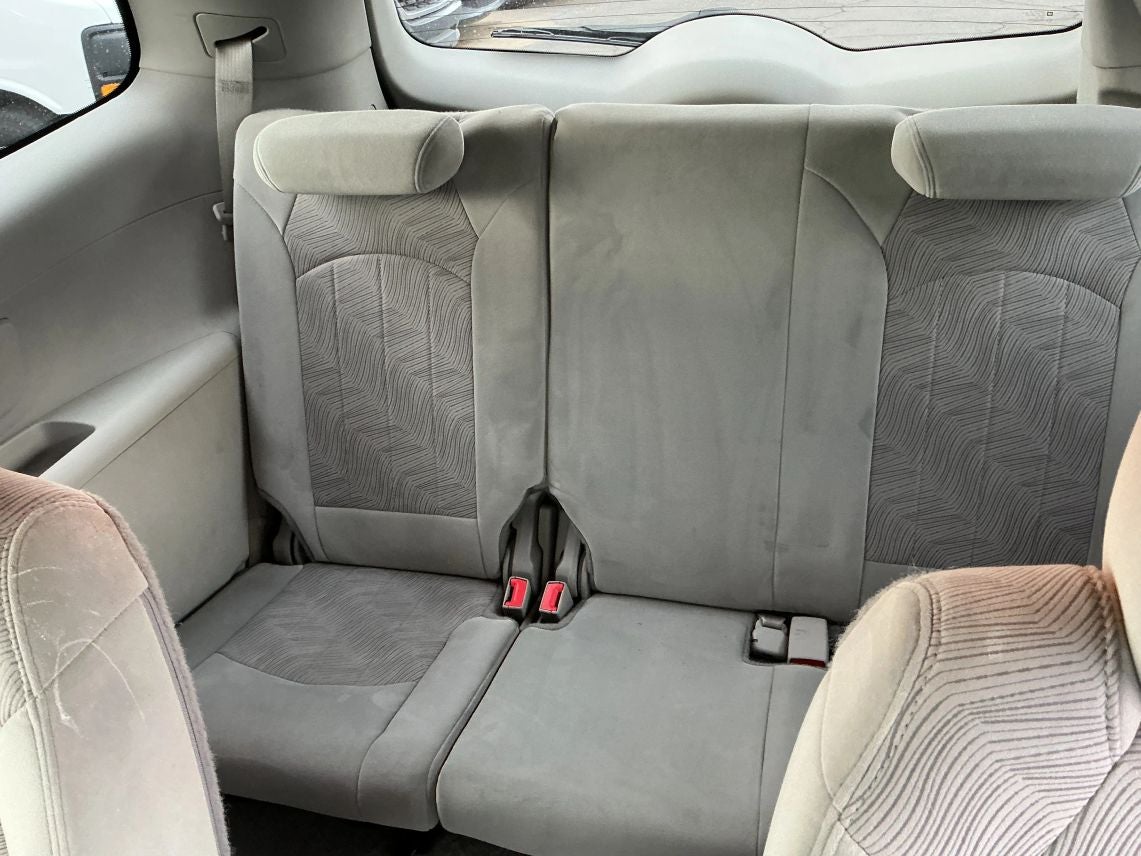 2013 Buick Enclave Convenience Sport Utility 4D