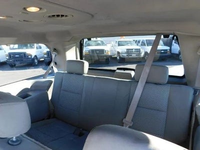 2004 Nissan Pathfinder Armada SE Sport Utility 4D