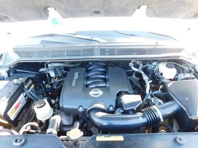 2004 Nissan Pathfinder Armada SE Sport Utility 4D