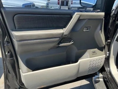 2004 Nissan Pathfinder Armada LE Sport Utility 4D