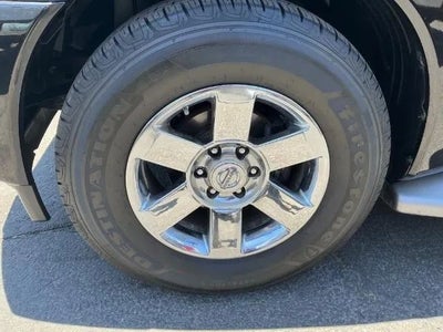2004 Nissan Pathfinder Armada LE Sport Utility 4D