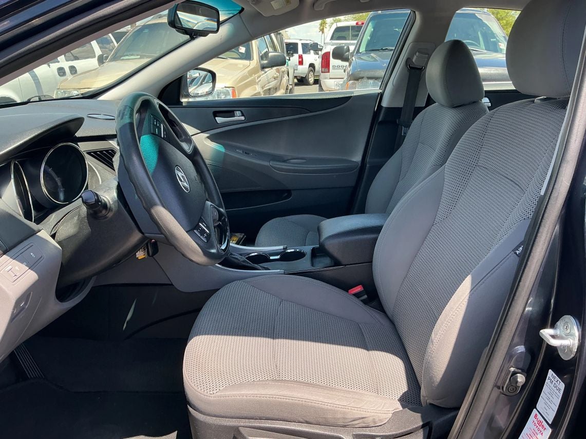 2012 Hyundai Sonata GLS Sedan 4D