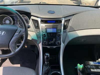 2012 Hyundai Sonata GLS Sedan 4D