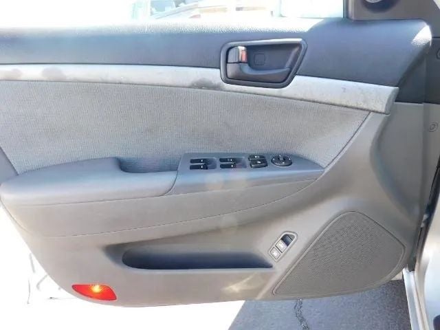 2010 Hyundai Sonata GLS Sedan 4D