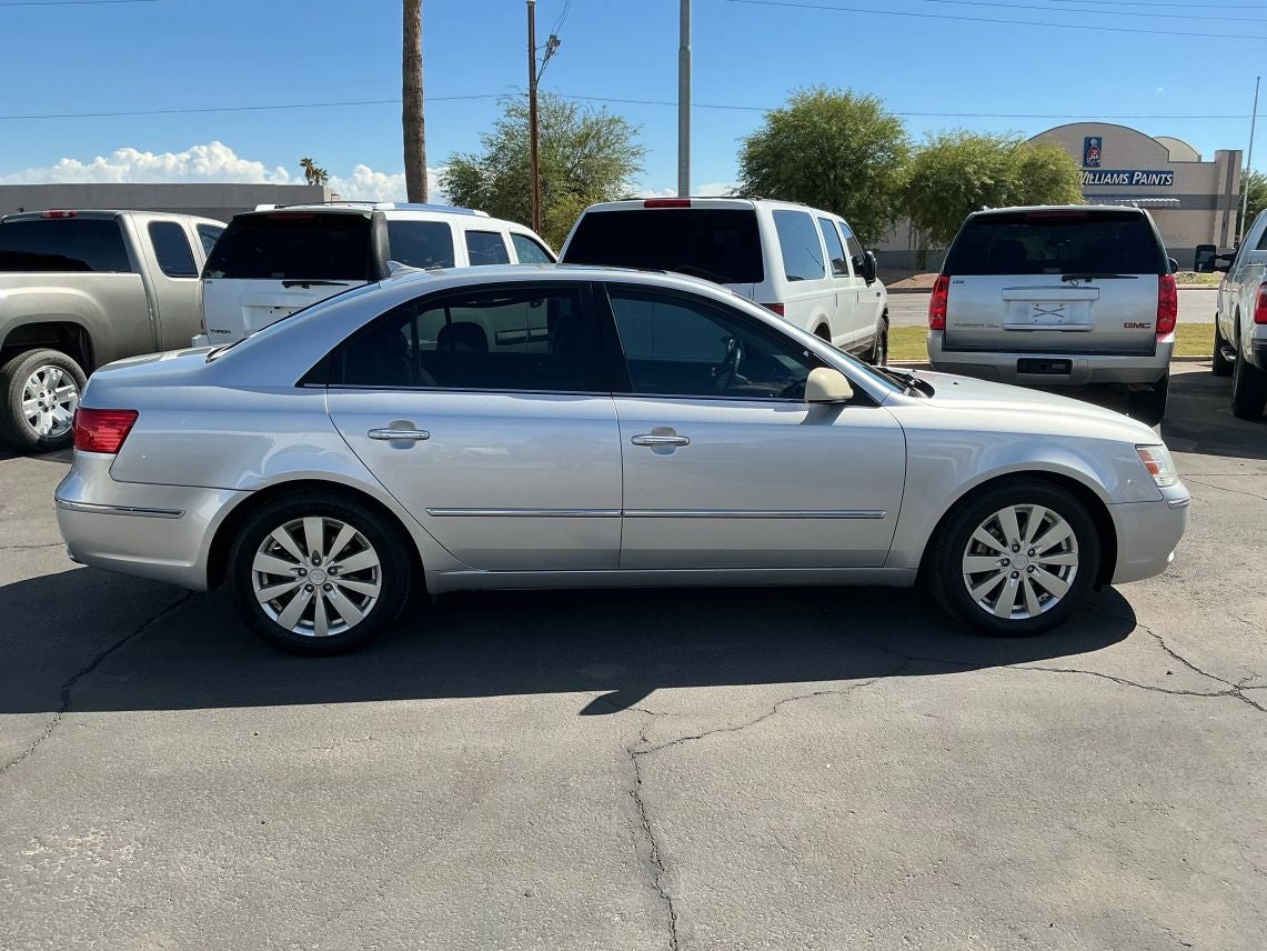 2009 Hyundai Sonata Limited Sedan 4D