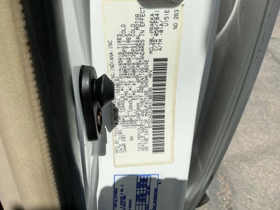 2004 Toyota Sienna LE Minivan 4D