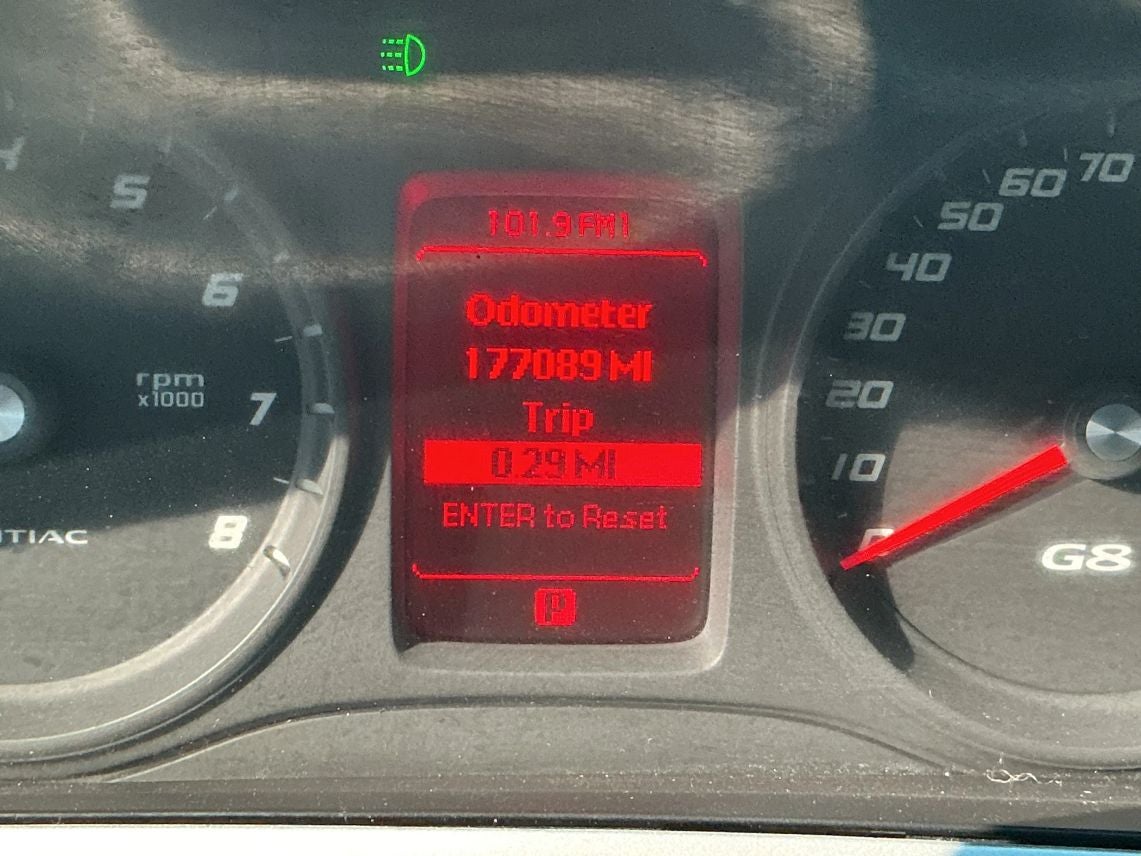 2008 Pontiac G8 Sedan 4D
