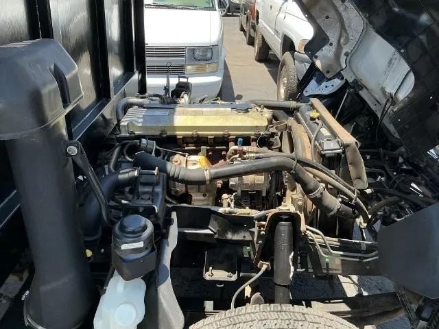 1999 Isuzu NPR Base