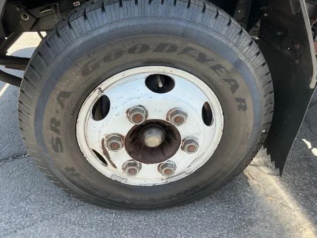 1999 Isuzu NPR Base