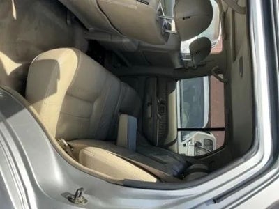 2002 INFINITI QX QX4 Sport Utility 4D