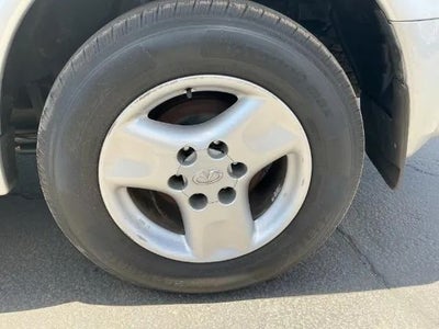 2002 INFINITI QX QX4 Sport Utility 4D