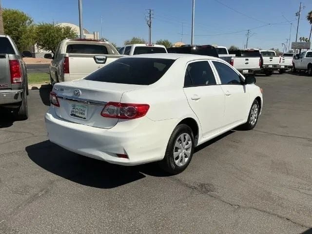 2013 Toyota Corolla L Sedan 4D