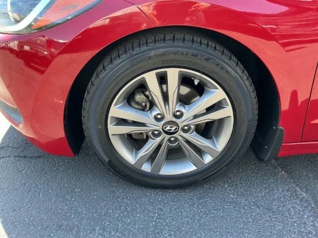2017 Hyundai Elantra SE Sedan 4D