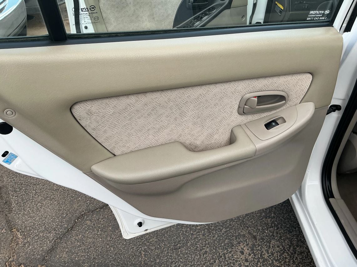 2006 Hyundai Elantra Sedan GLS | Limited